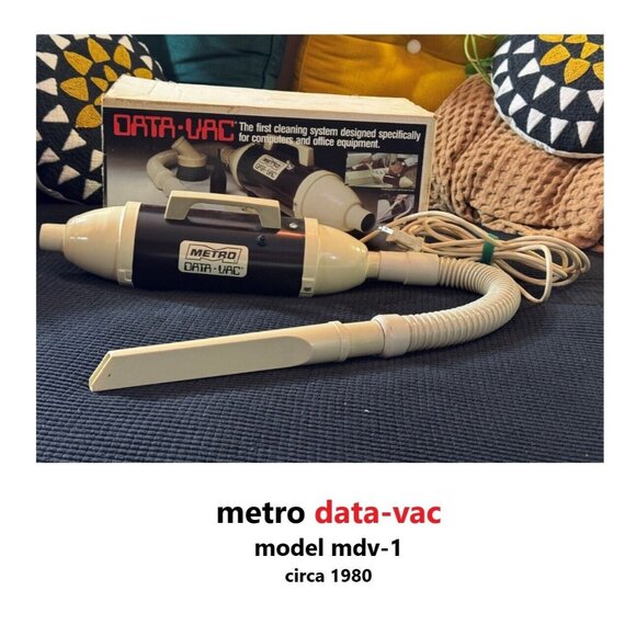 Metro Data-Vac MDV-1 Computer Tech DataVac Vacuum with Accessories, Circa 1980